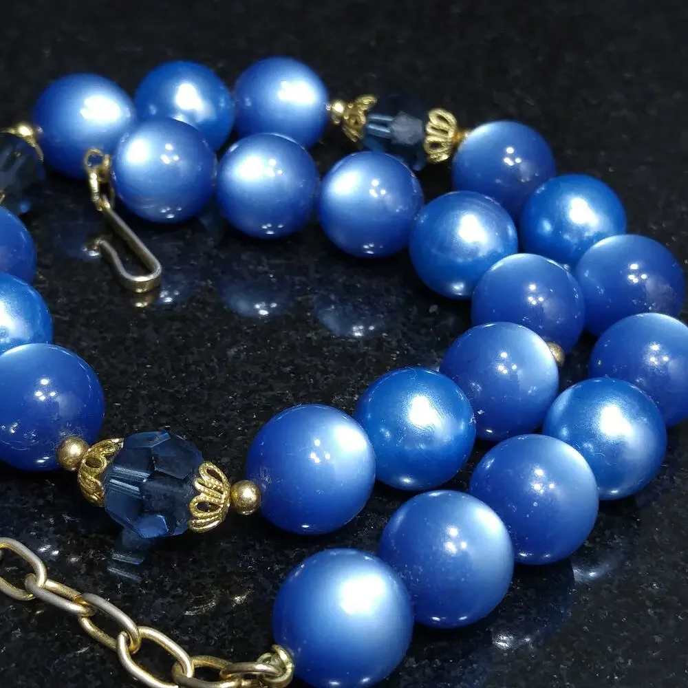 Lisner Blue Moonglow Lucite Necklace Clip On Earrings Set 1950s Vintage Jewelry